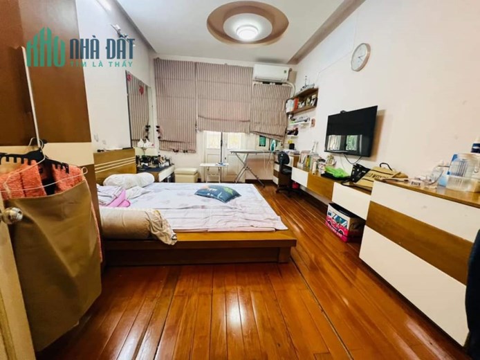 Mễ Trì Hạ- 40m x 5T- MT 4.5m- chỉ 4tỷ 8