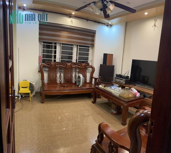 NGAY ĐÂY!!! Siêu phẩm VIP Mễ Trì Thượng, 43m2  4 tầng  chỉ Nhỉnh 5 Tỷ thôi