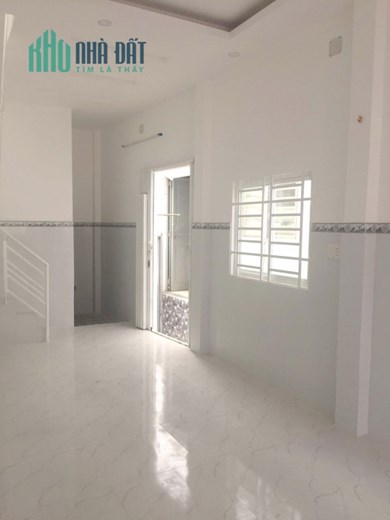 Nhà góc 2 tầng ngay chợ mặt tiền đường Ba Đình P10Q8 - Giá 5.5 Tỷ