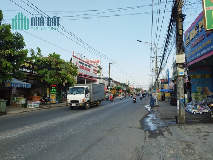 Bán Nhà Mặt Tiền Sầm Uất Nhất thành phố Thuận An, Bình Dương.