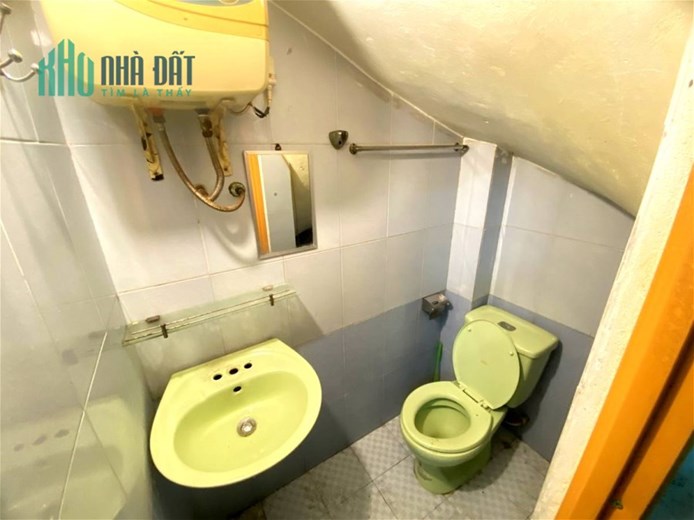 BÁN NHÀ KHƯƠNG TRUNG 20M2, 4 TẦNG, 2 NGỦ, CHỈ 1.98 TỶ, SỔ ĐỎ, MẶT TIỀN ĐẸP.