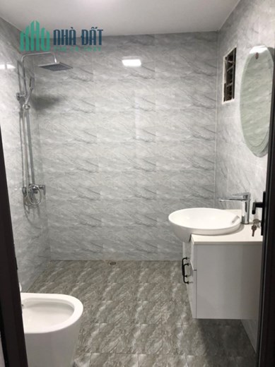 Chính chủ cần bán biệt thự ngõ 192 Lê Trọng Tấn, 4 tầng DT 111m2, Mặt tiền 6,2m, gara 2 ô tô