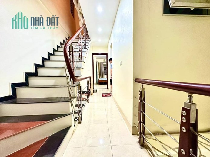 Bán nhà Mỹ Đình- 54m x 4T- MT3.9m- gara-10mott- chỉ 7 tỷ 6