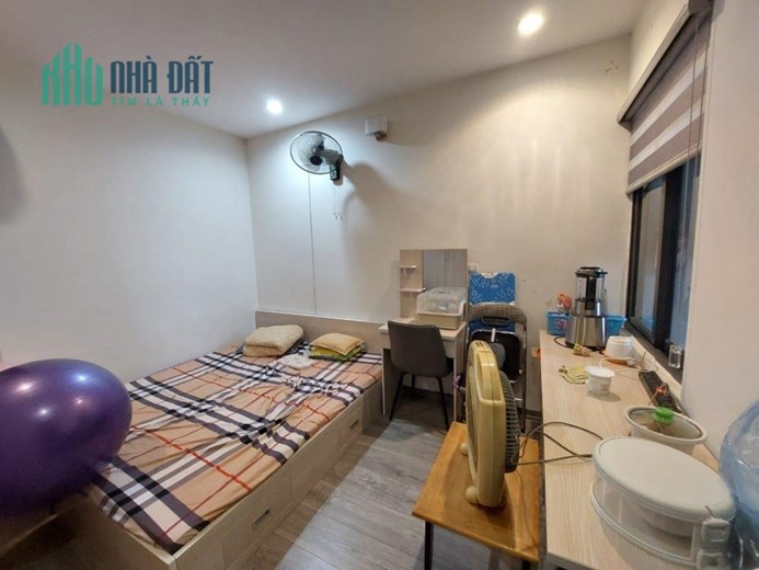 Cô chú nhờ bán căn hộ 3 ngủ Chung cư Rainbow Văn Quán 103m2 giá 4 tỷ