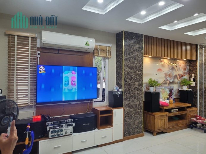 BÁN GẤP NHÀ MẶT TIỀN ĐƯỜNG SỐ 15, 2 TẦNG, P.TÂN KIỂNG, RỘNG 5,3M BỀ THẾ  CHỈ 12 TỶ NHỈNH