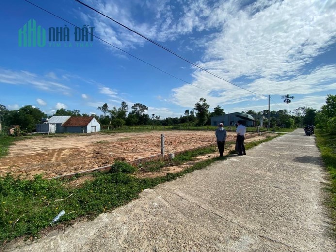 Cần Bán 3 Lô Đất Liền Kề Vị Trí Đẹp – Giá Siêu Đầu Tư – Tại Quảng Nam