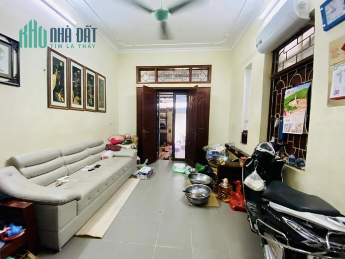 BÁN NHÀ NGÕ 258 TÂN MAI, 105M2 GIÁ CHỈ 13.5 TỶ