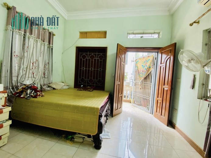 BÁN NHÀ NGÕ 258 TÂN MAI, 105M2 GIÁ CHỈ 13.5 TỶ