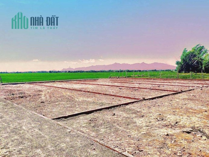 Chính Chủ Cần Bán Lô Đất Nền Liền Kề Full Thổ Cư – Giá Rẻ – Đại Lộc – Quảng Nam.