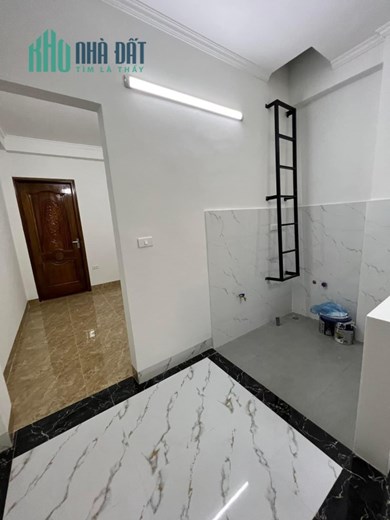BÁNNHÀ ĐẸP HIẾM PHÚC DIỄN LÔGÓC ÔTÔ TƯƠNG LAI TIỀM NĂNG GIÁ TỐT 9.31TỶ