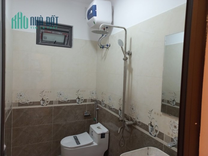 BÁN NHÀ NGÕ LIÊN MẠC BẮC TỪ LIÊM Ô TÔ TRÁNH ĐỖ 5 TẦNG 55M2, MT 4M NHỈNH 3 TỶ
