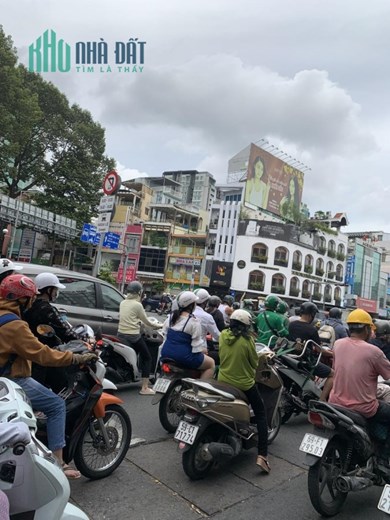 +QUẬN 5 SÁT VÁCH QUẬN 1 NGUYỄN TRÃI- KHU HIẾM NHÀ BÁN 20M Ra Mặt Tiền,4TẦNG,CHỈ 5.6TỶ TL