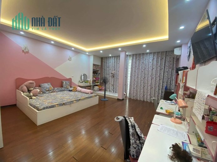 Nóng Bỏng Người, Nhà Hà Trì, 82m, ô tô đỗ, 5.72 tỷ
