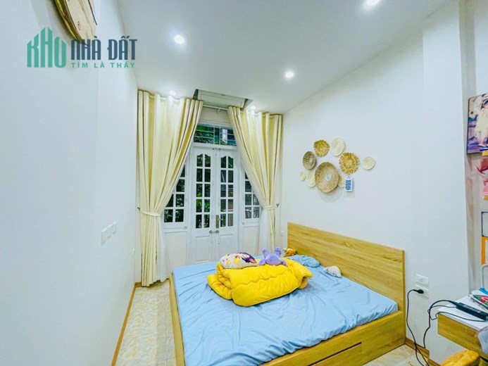 51m Mặt Tiền 4.3m Nhỉnh 9 Tỷ Phân Lô Vip Phố Nguyễn Thị Định. Vỉa Hè Đá Bóng Kinh Doanh Đỉnh. Ô Tô