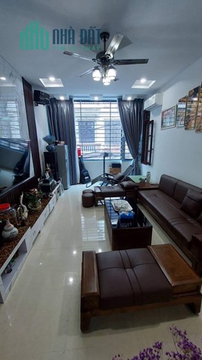 Ngân hàng siết nhà ngõ Quang Tung 48m2 nhà 4 tầng oto 7 chỗ vào nhà  giá 5 tỷ 7