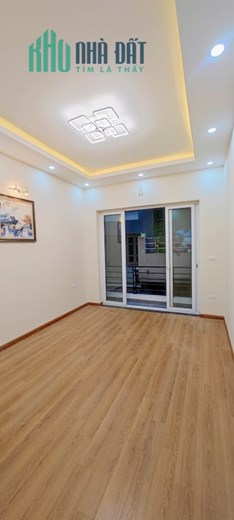 NHÀ ĐẸP PHỐ NGỌC HÀ NGÕ 158 PHƯỜNG NGỌC HÀ QUẬN BA ĐÌNH HÀ NỘI DT:48M2 4 TẦNG 5 PHÒNG NGỦ MT:3.6M