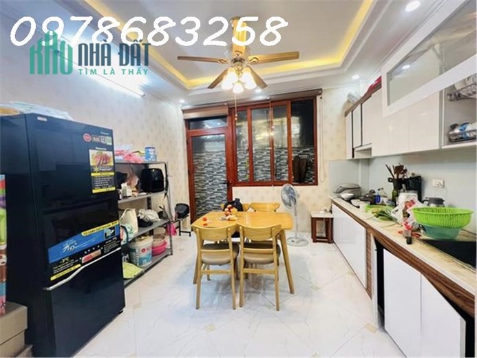 Nhà đẹp Thịnh Liệt, DT 46m2, 5 tầng, mặt tiền 4m, giá nhỉnh 4 tỉ (có TL)