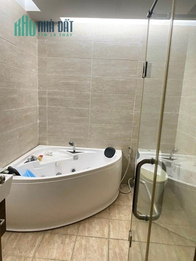 75m 5 Tầng Mặt Tiền 4.2m Phố Nguyễn Ngọc Vũ Phân Lô Kinh Doanh Sầm Uất Ngày Đêm.Vỉa Hè Đá Bóng. Vị