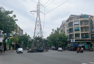 GẤP! MT Phan Xích Long - 4*20 - 4 tầng - chỉ 29.9 tỷ còn TL