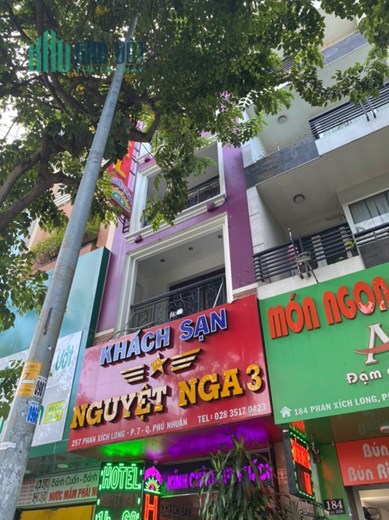 GẤP! MT Phan Xích Long - 4*20 - 4 tầng - chỉ 29.9 tỷ còn TL