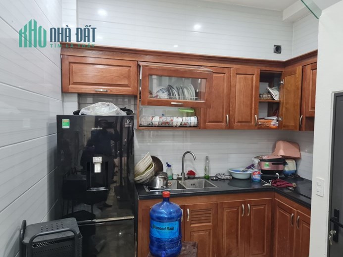 5 TẦNG- THƠM MÙI SƠN- ÔTÔ ĐỖ CỬA- VIEW VƯỜN HOA- KINH DOANH ĐỈNH- Ở SƯỚNG- GIÁ RẺ GIẬT MÌNH CHỈ 5