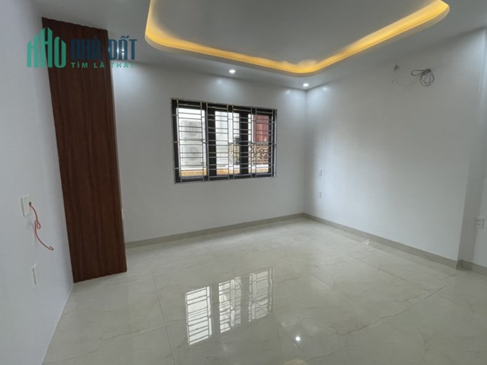 Bán nhà xây mới phố Trung Hành, ngõ nông, 49m 4 tầng GIÁ 3.25 tỉ