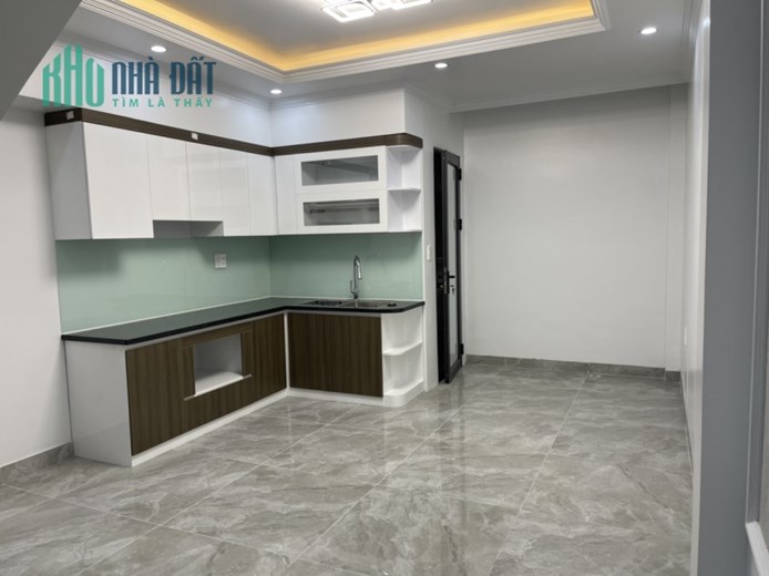 Bán nhà xây mới phố Trung Hành, ngõ nông, 49m 4 tầng GIÁ 3.25 tỉ