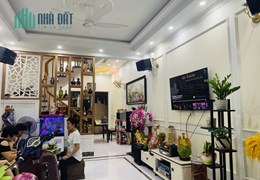 Bán nhà đường Nguyễn Bỉnh Khiêm gần Đại Học Y, 47m 4 tầng GIÁ chỉ 2.65 tỉ