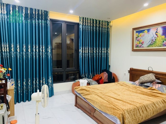 Bán nhà đường Nguyễn Bỉnh Khiêm gần Đại Học Y, 47m 4 tầng GIÁ chỉ 2.65 tỉ