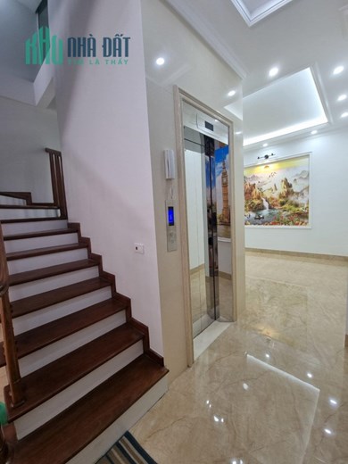 82m 5 Tầng Mặt Tiền 5.2m Phân Lô Vỉa Hè Rộng Kinh Doanh Đỉnh Ô Tô Tránh Dừng Đỗ Ngày Đêm Phố Nguyễn