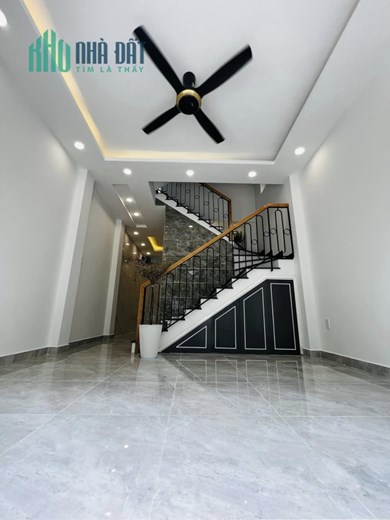 NHỈNH 6 TỶ - NHÀ MỚI ĐẸP - 4 TẦNG - VÀO Ở NGAY.