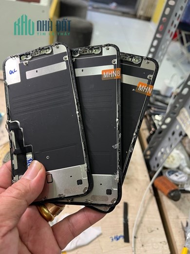 THAY PIN iPHONE CHÍNH HÃNG - LẤY NGAY CHỈ TỪ 299K ĐẶC BIỆT THAY PIN HIỂN THỊ PHẦN TRĂM PIN HOTLINE: