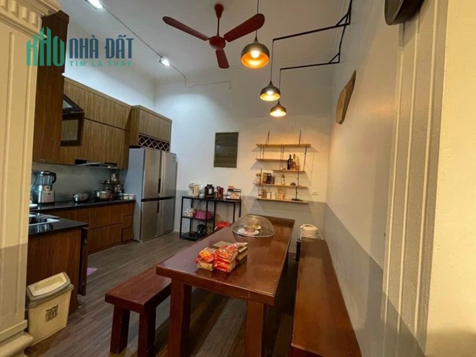 Bán Nhà phân Lô Quận Hoàng mai, Phố Định Công Thượng 55m x 4T, Giá Hơn 5 tỷ.