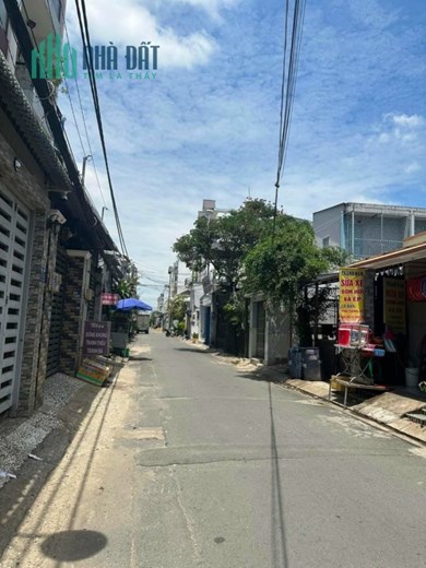 Bán nhà Hương Lộ 2 Bình Tân 54m2 4 tầng BTCT HXH 4PN chỉ 5.9 tỷ thương lượng.