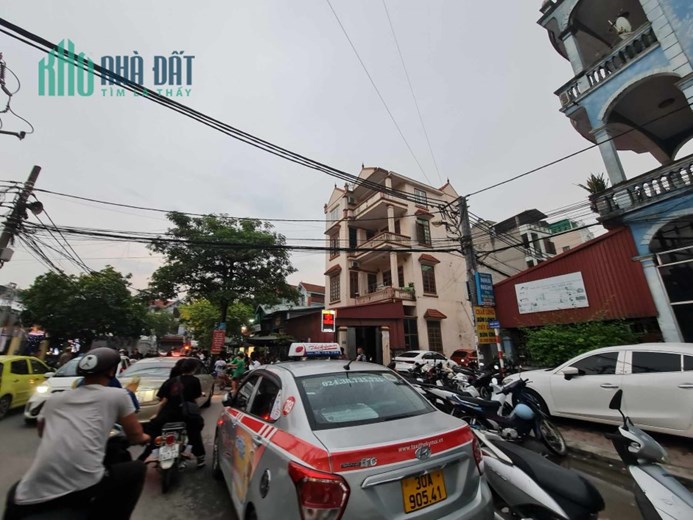 Chính chủ bán nhanh nhà mới xây cạnh Học viện Nông nghiệp, Trâu Quỳ, GL HN.