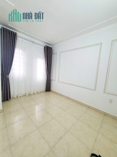 Bán nhà phố Trung Lực , diện tích 55m mặt ngõ ô.tô để trong nhà GIÁ chỉ 2.85 tỉ