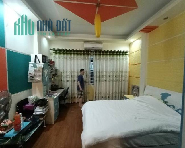 SIÊU PHẨM NGUYỄN KHANG – NHÀ ĐẸP VUÔNG VẮN, GẦN PHỐ - NGÕ NÔNG, THÔNG – TIỆN ÍCH NGẬP TRÀN – 5T