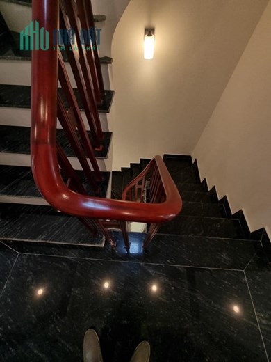 BÁN NHÀ HỒNG TIẾN, LONG BIÊN GARA DT 99m2 x 6TẦNG THANG MÁY BỂ CÁ KOI
