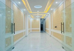 MẶT PHỐ HÀNG HIỆU OTÔ DỪNG ĐỖ NGÀY ĐÊM  NHÀ RỘNG THÔNG SÀN ,CÓ VỈ HÈ KINH DOANH MỌI MẶT HÀNG
