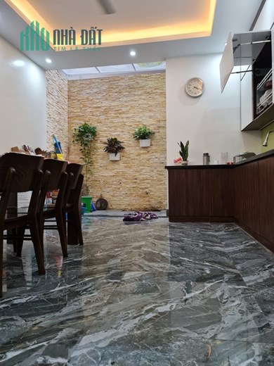 Bán Biệt Thự LK Viglacera Xuân Phương – Ô Tô Tránh – Vỉa Hè – Chỉ 9,2 tỷ
