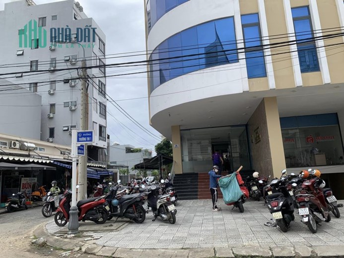 Đất Cổng Sân Bay, đường Trường Thi, 90m2, ngang 5, 6.1 tỷ