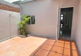 Nhà 100m2 , gần đường chính Lê Trọng Tấn, 2 tỷ x