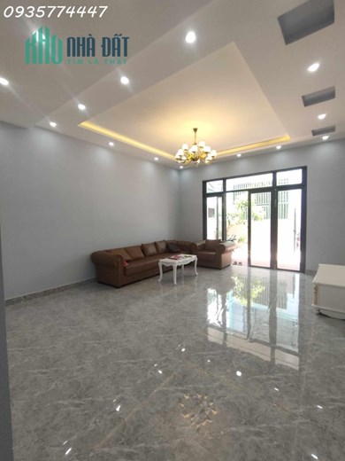 Nhà 100m2 , gần đường chính Lê Trọng Tấn, 2 tỷ x