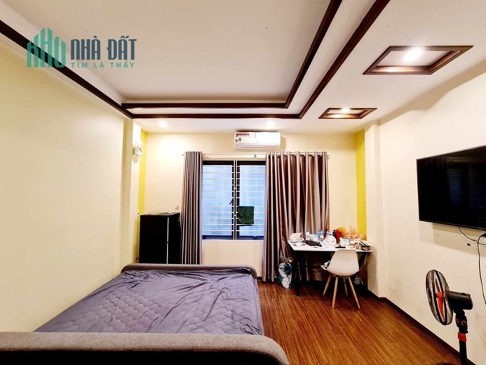 NHÀ DÂN XÂY 7 TẦNG FUN NỘI THẤT GẦN PHỐ 33M2 MẶT TIỀN 3.8M 5.5 TỶ VÂN HỒ