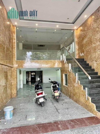 Siêu phẩm! Bán nhà mặt phố Hồ Tùng Mậu, Trần Vỹ 129m2 9T MT 8m 1 hầm thang máy 2 thoáng vỉa hè rộng