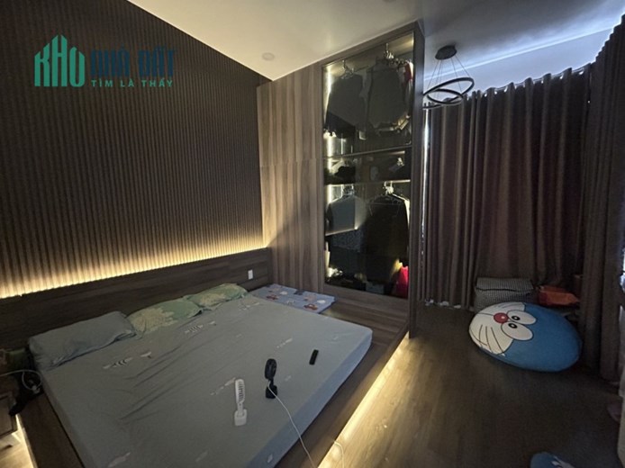 Bán nhà HXH Thạch Lam quận Tân Phú 102m2 -3T ở và KD hơn 7 ty còn TL