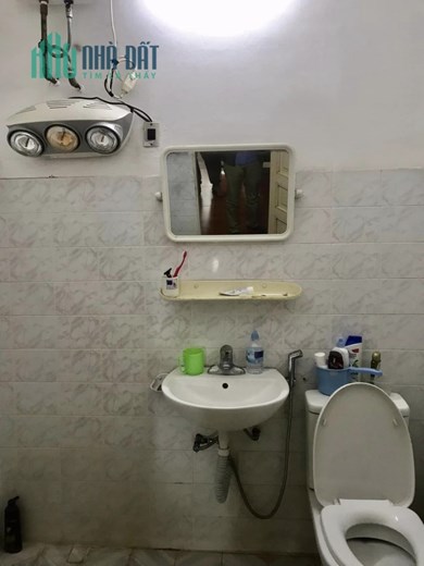 93m Mặt Tiền 16.1m Phố Phạm Văn Đồng Cầu Giấy. Vị Trí Siêu Đẹp. Giao Thông Thuận Lợi Đi Lại Các