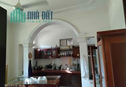 Cho thuê nhà phố Nguyễn Đình Chiều , 80m2 x 3 tầng , giá 23tr