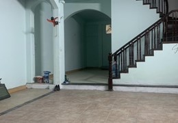 Cho thuê nhà MP Yec Xanh, Lò Đúc , 110m2 x 2 tầng , giá 55tr