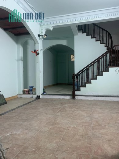 Cho thuê nhà MP Yec Xanh, Lò Đúc , 110m2 x 2 tầng , giá 55tr